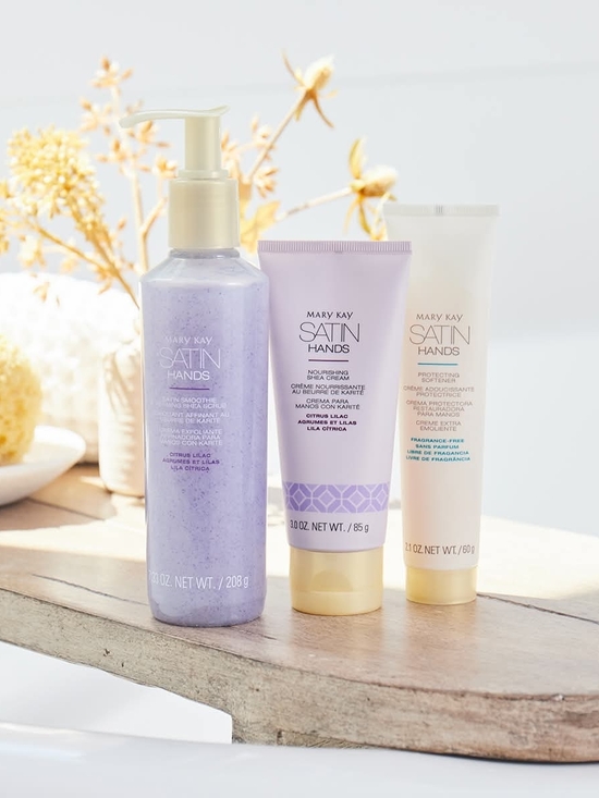 Mary Kay Other - Mary Kay Satin Hands Set - Lavender & Soft Cream